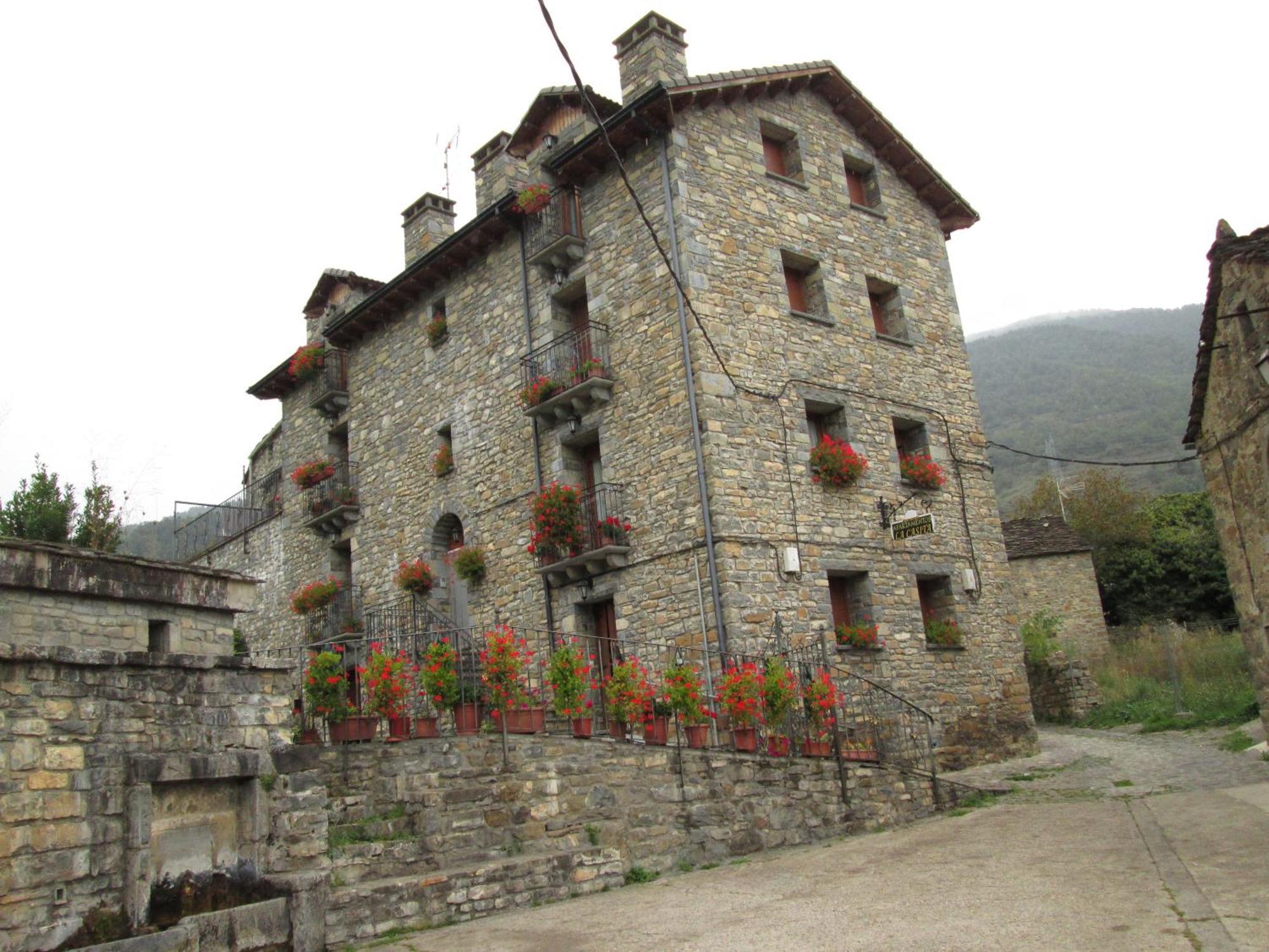 La Abadia De Fragen-Ordesa Apartment Torla Exterior photo